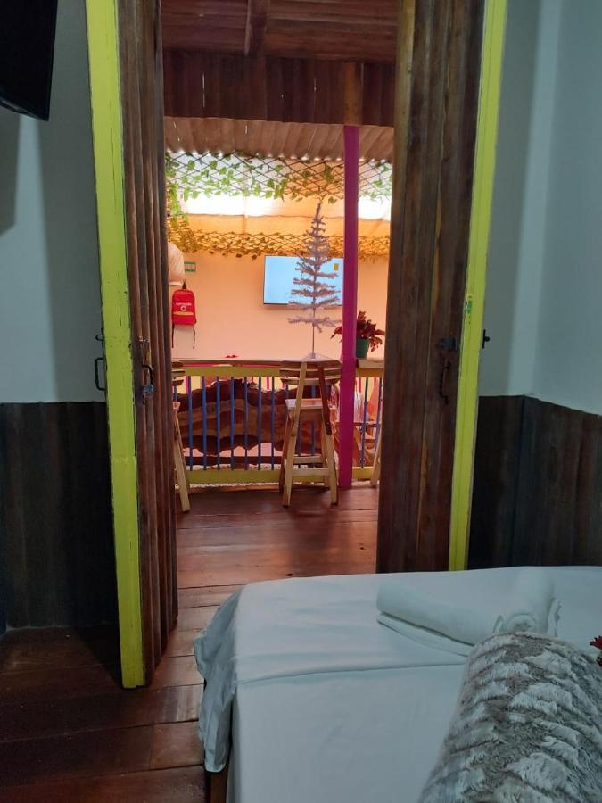 Hostal Casa Madrigal Hotel Filandia Bagian luar foto